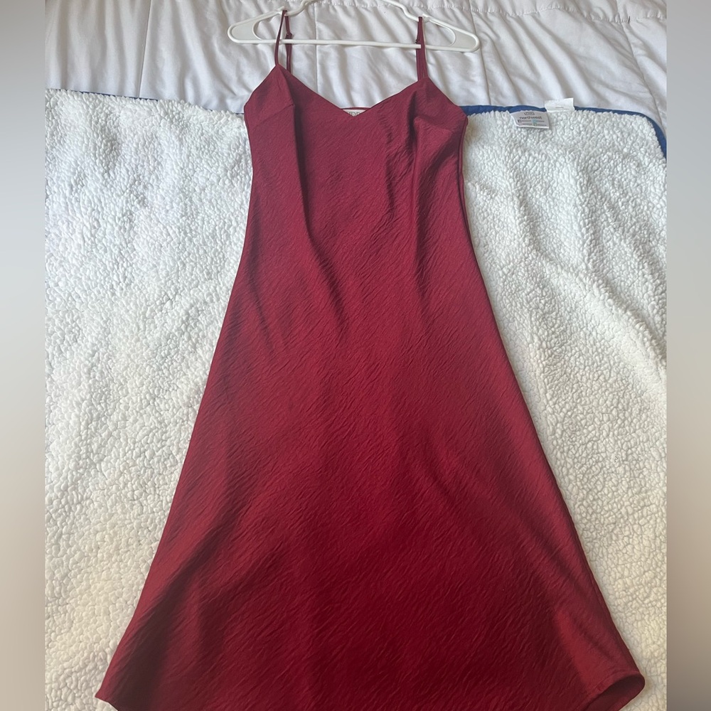Audrey 3-+1 burgundy dress small